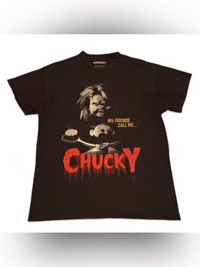 chucky graphic tshirt - L
